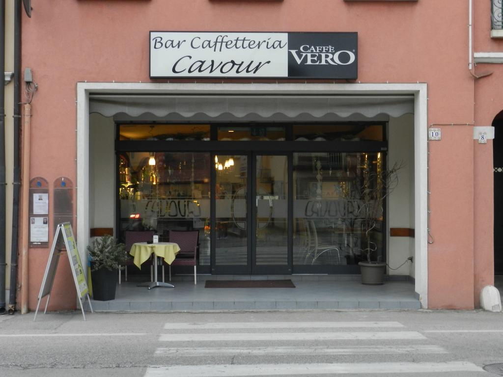 Locanda Trattoria Caffe Cavour Cittadella Kültér fotó
